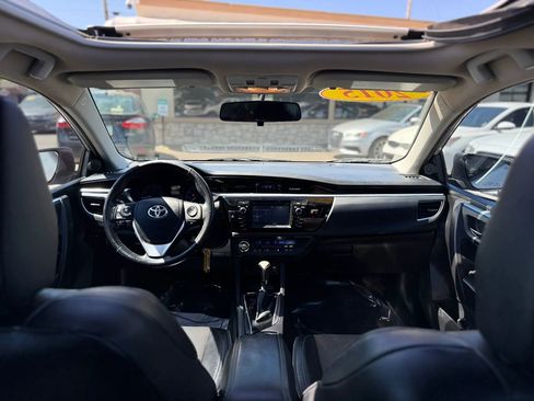 Used 2015 Toyota Corolla S FWD image 36