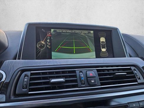 Used 2014 BMW 650i xDrive Convertible image 12