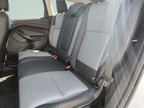 Used 2017 Ford Escape SE image 22