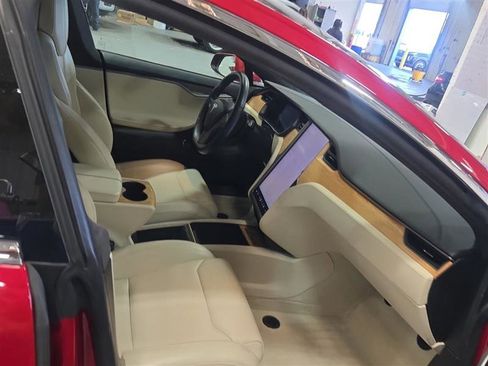 Used 2019 Tesla Model S Long Range AWD/4WD image 4