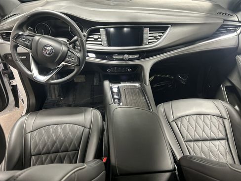 Certified 2023 Buick Enclave Avenir w/ Avenir Technology Package image 22