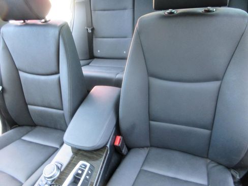 Used 2015 BMW X3 xDrive28i image 15