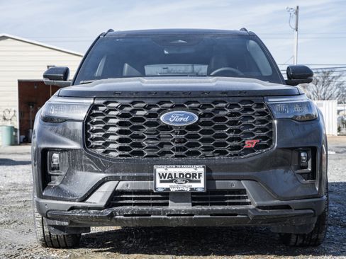 New 2026 Ford Explorer ST w/ Sun And Sound Package image 2