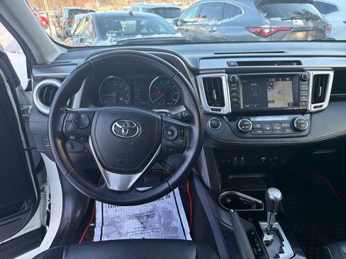 Used 2016 Toyota RAV4 Limited image 24
