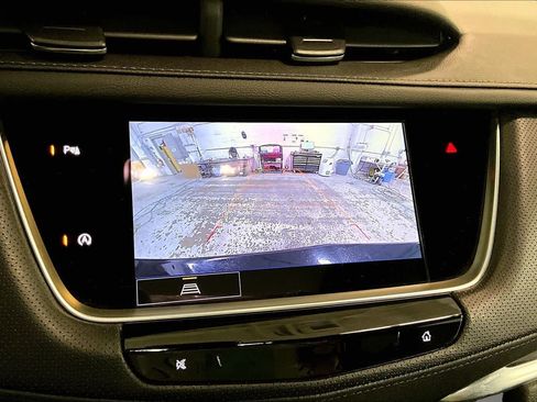 Used 2025 Cadillac XT5 Premium Luxury AWD/4WD image 29