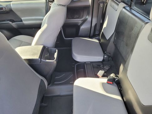 Used 2023 Toyota Tacoma SR RWD image 10