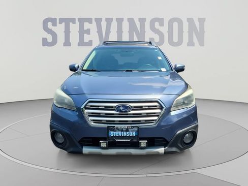 Used 2016 Subaru Outback 2.5i Limited AWD/4WD image 8