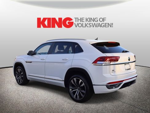 Used 2021 Volkswagen Atlas Cross Sport SE image 6