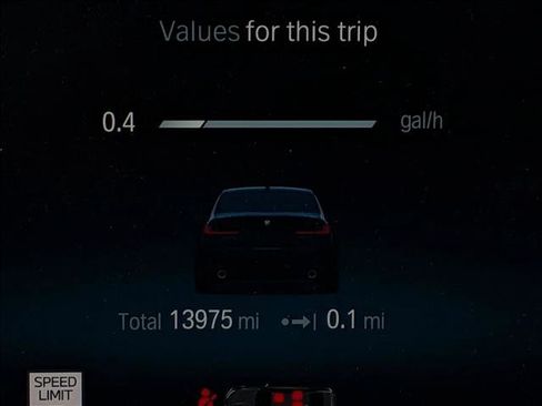 Used 2024 BMW 330i Sedan w/ Premium Package image 10