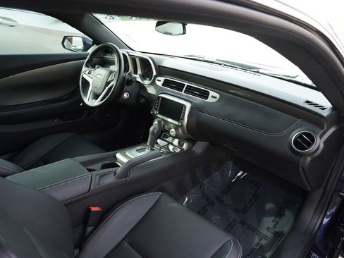 Used 2015 Chevrolet Camaro SS w/ RS Package image 7