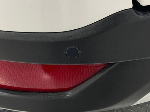 Used 2019 Ford Escape Titanium image 13