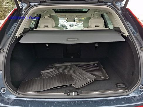 Certified 2023 Volvo XC60 B5 Core w/ Climate Package image 29