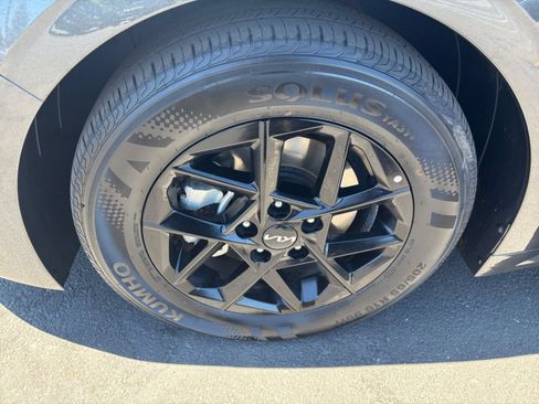 Used 2025 Kia K5 LXS FWD image 29