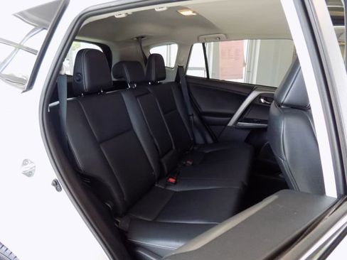 Used 2017 Toyota RAV4 Platinum FWD image 27
