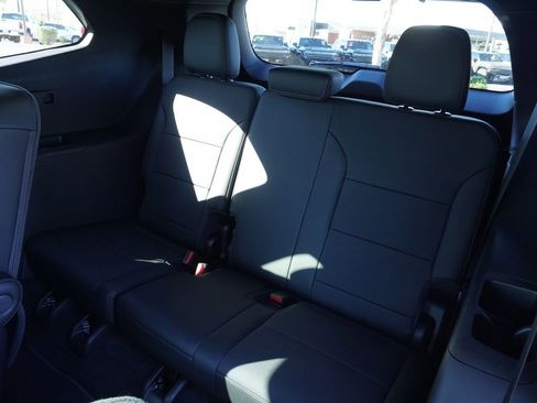 New 2026 Buick Enclave Preferred w/ Power Package image 10