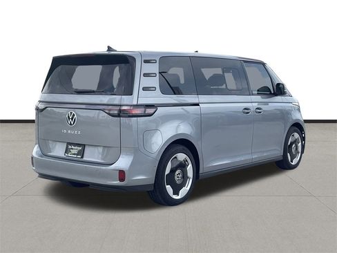 New 2025 Volkswagen ID. Buzz Pro S image 5