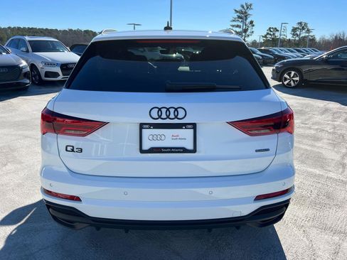 Used 2025 Audi Q3 2.0T Premium w/ Convenience Package image 6