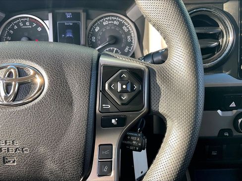 Used 2022 Toyota Tacoma SR5 image 24