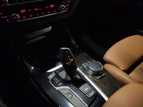 Used 2018 BMW X3 xDrive30i w/ Premium Package image 26