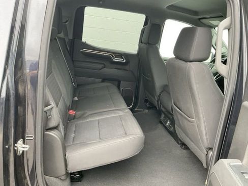 Used 2023 Chevrolet Silverado 1500 LT image 13