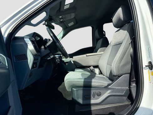 Certified 2022 Ford F150 XLT w/ Equipment Group 302A High image 20