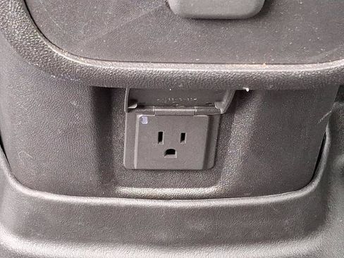 Certified 2019 Chevrolet Equinox Premier image 12