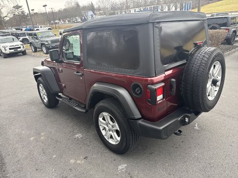 Used 2022 Jeep Wrangler Sport S image 6