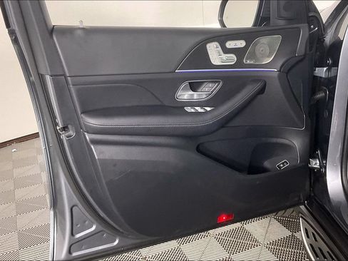 Certified 2025 Mercedes-Benz GLS 450 4MATIC image 15