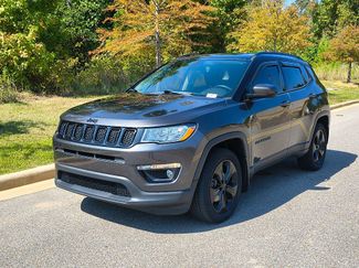 Used 2018 Jeep Compass Latitude w/ Popular Equipment Group image 1