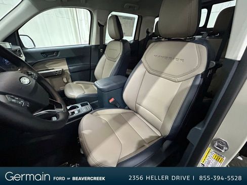 New 2025 Ford Maverick Lariat image 12