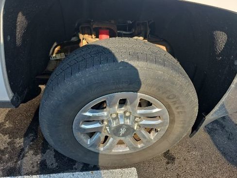 Used 2019 Chevrolet Silverado 2500 LTZ w/ Duramax Plus Package image 4