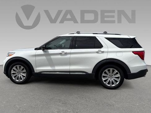 Used 2022 Ford Explorer Limited w/ Equipment Group 301A RWD image 7
