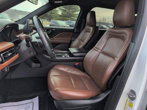 Used 2021 Lincoln Aviator Reserve image 15