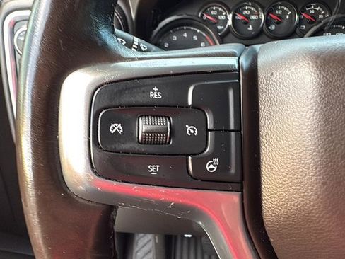 Used 2022 Chevrolet Silverado 2500 LTZ w/ LTZ Convenience Package image 16