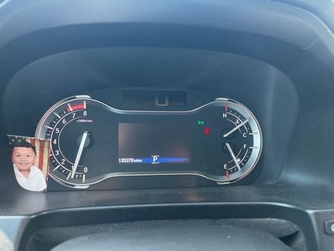 Used 2017 Honda Pilot LX image 12