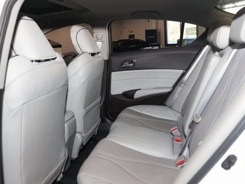 Used 2021 Acura ILX w/ Premium Package image 12