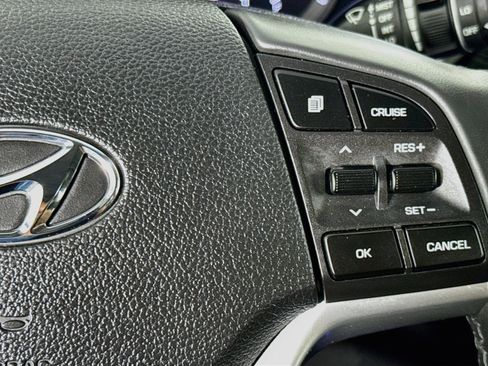 Used 2020 Hyundai Tucson Limited w/ Cargo Package FWD image 13
