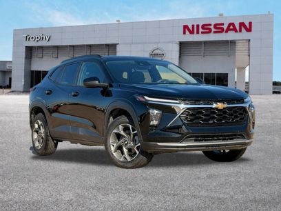 Used 2025 Chevrolet Trax LT