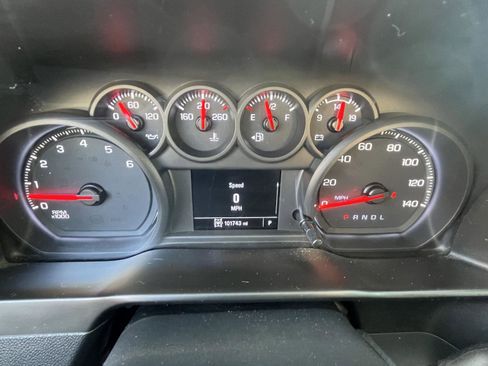 Used 2020 Chevrolet Silverado 1500 Custom Trail Boss w/ Custom Convenience Package image 5