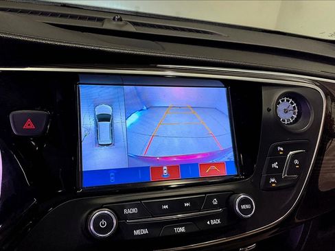 Used 2020 Buick Envision Premium w/ Driver Confidence Package AWD/4WD image 14