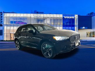 New 2026 Volvo XC60 B5 Plus w/ Protection Package Premier video 1