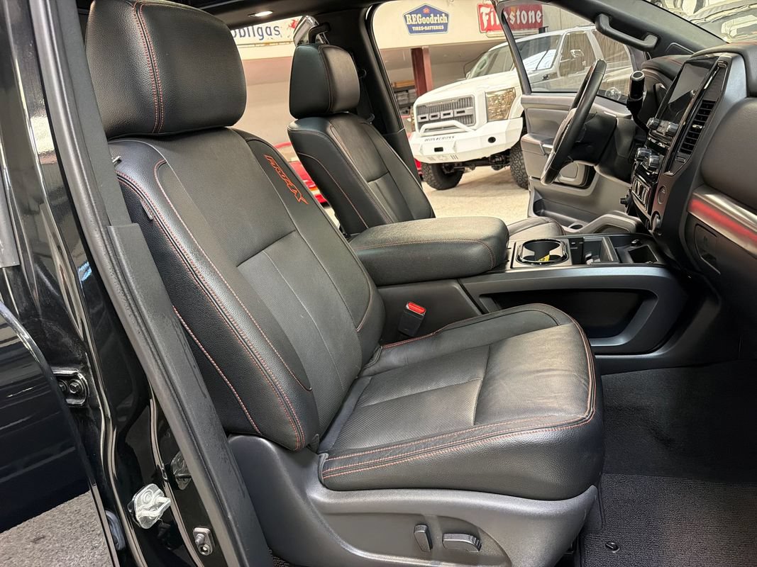 Used 2021 Nissan Titan PRO-4X w/ Pro-4x Convenience Package AWD/4WD image 39