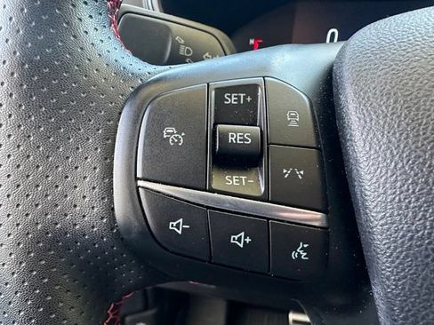 Used 2024 Ford Escape ST-Line w/ Tech Pack #1 FWD image 24