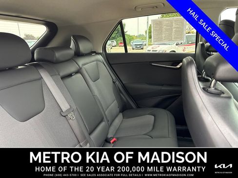 Used 2025 Kia Niro EX Touring FWD image 36