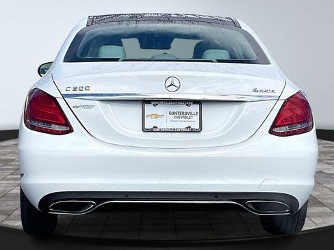 Used 2015 Mercedes-Benz C 300 4MATIC Sedan w/ Driver Assistance Package image 4