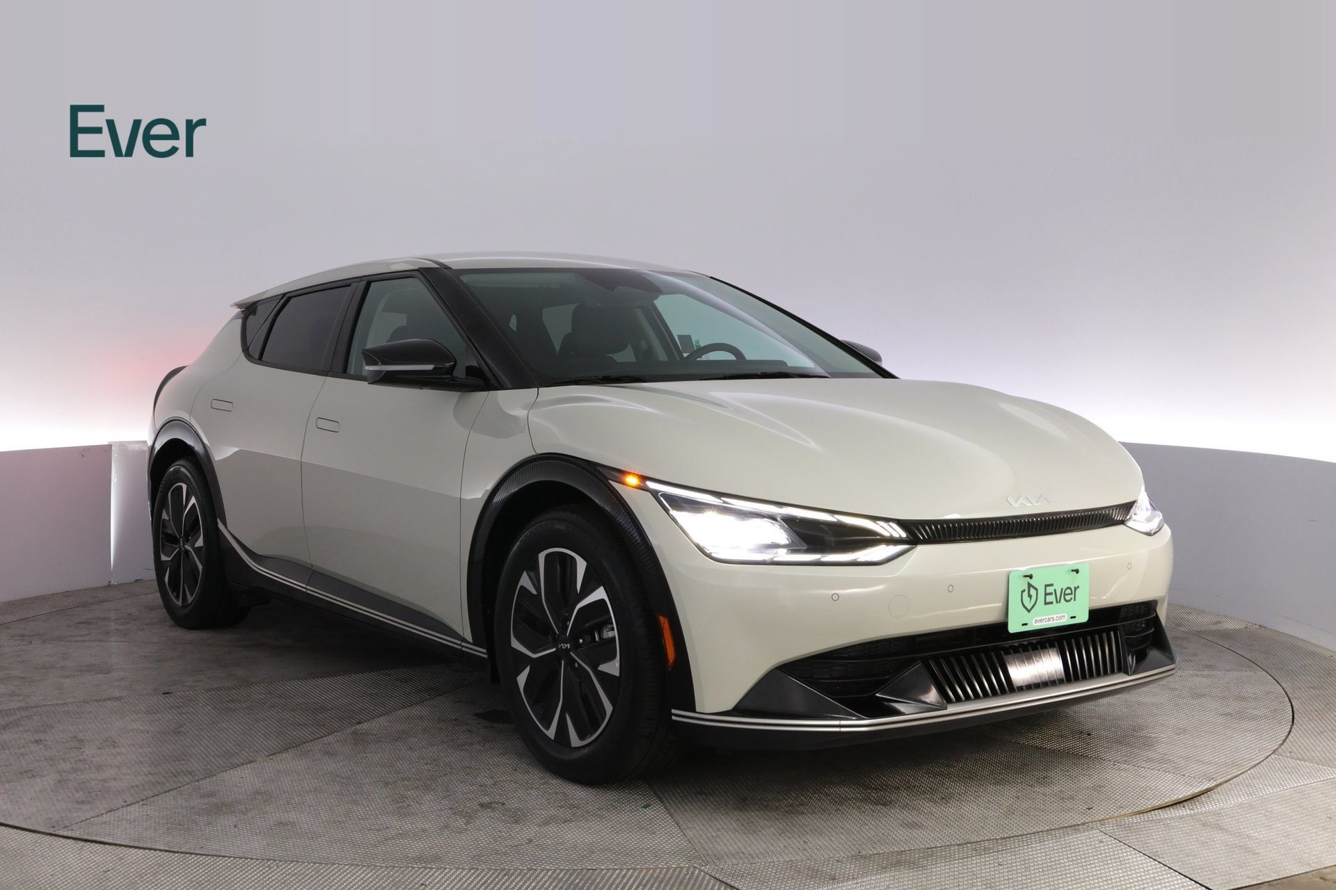 Used 2024 Kia EV6 Wind RWD image 13