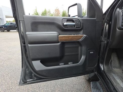 Used 2021 Chevrolet Silverado 2500 High Country w/ Z71 Off-Road Package image 57