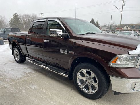 Used 2015 RAM 1500 Laramie w/ Convenience Group image 8