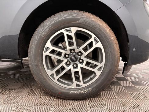 New 2025 Ford Expedition Max Active image 17