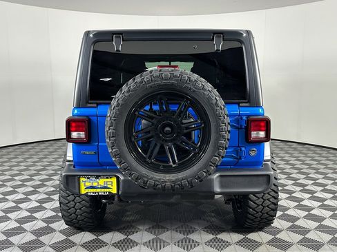 Used 2021 Jeep Wrangler Unlimited Sport image 17